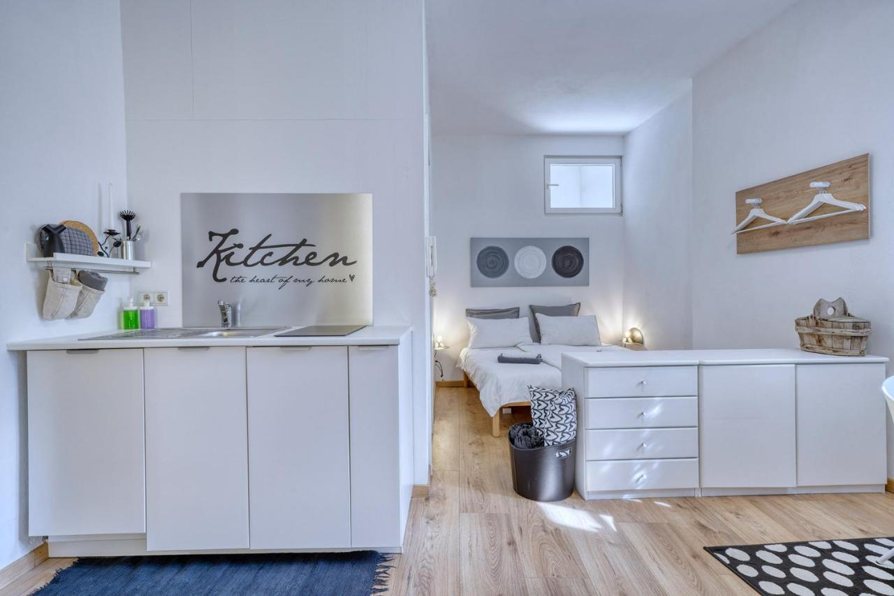 Apartments Gasser - Apartment 8 Caldaro Bagian luar foto